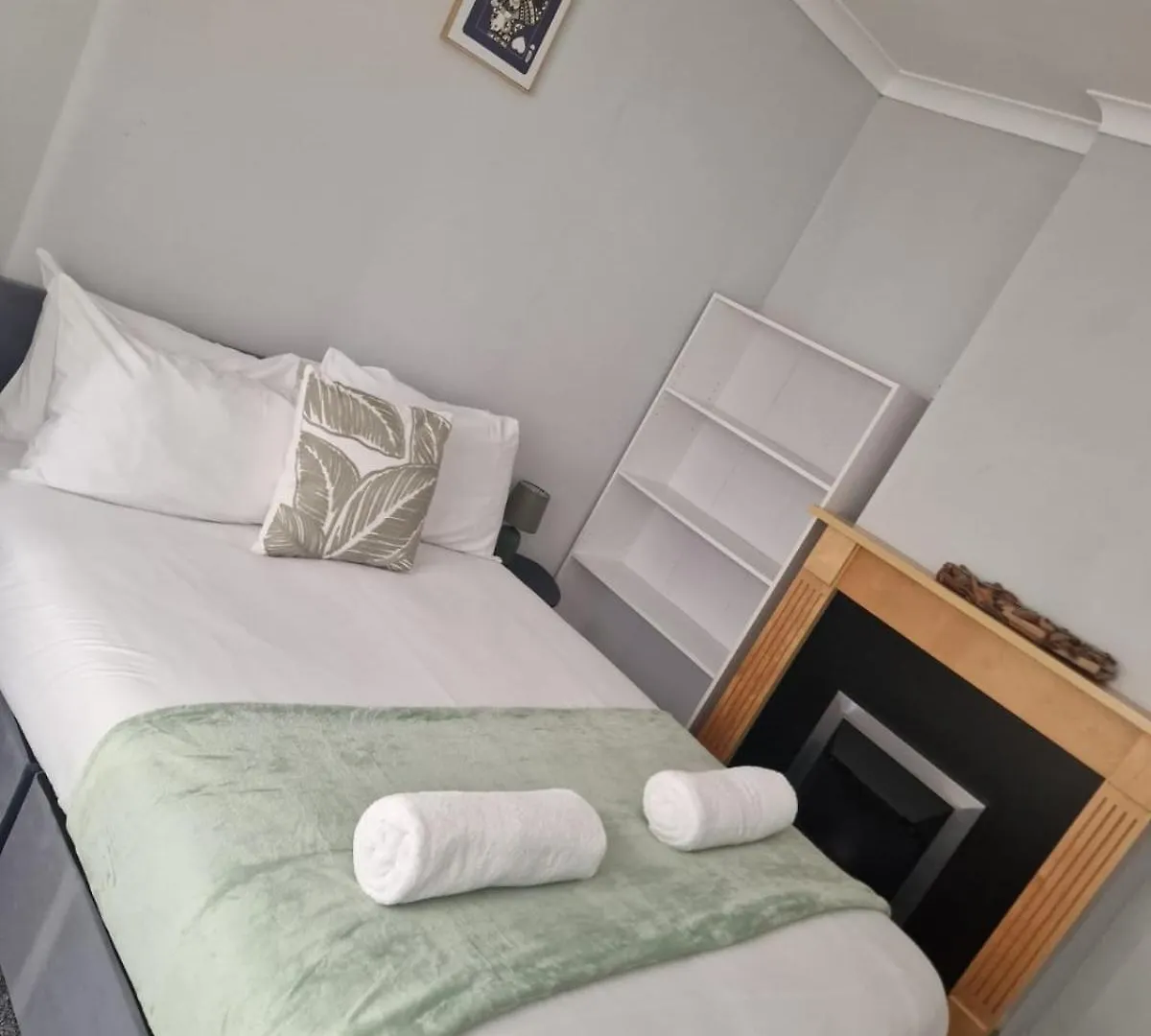 4Br Contractor Home In Blacon Saughall United Kingdom